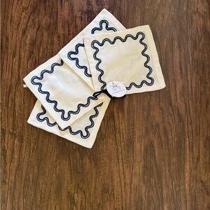 Anthropologie Madeline cocktail napkins set of 4